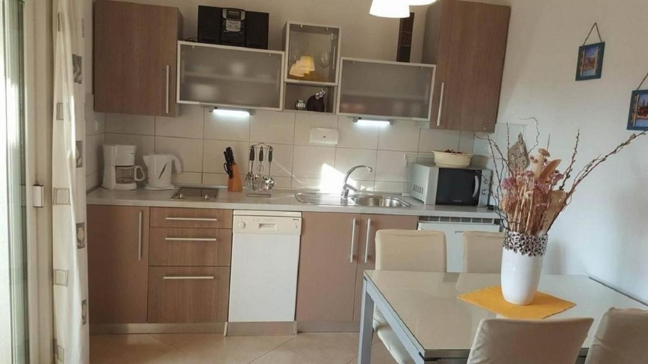 Apartments Lemar - With Parking Μπολ Εξωτερικό φωτογραφία