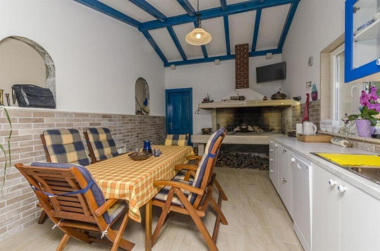 Apartments Lemar - With Parking Μπολ Εξωτερικό φωτογραφία